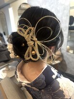 サーディースリーエーカーズヘアスタジオ(33Acers Hair Studio)&nbsp;ゆるふわシニヨン