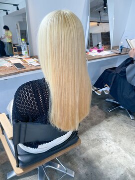 ニュート(Neut ) ホワイトブロンドロングヘアー/ケアブリーチ抜きっぱなし/名古屋