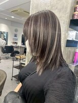 キング 枚方店(K!ng) ハイライトカラーミルクティーベージュレイヤーカット