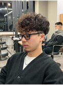 スパイキーショート フェード スペインカール ルーズパーマ