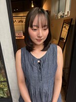 オリ(oli)&nbsp;赤味を消すオリーブカラー