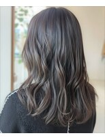 リエットヘアー 杢左店(Lie-et. hair)&nbsp;透明感グレージュ×西尾で細めハイライト