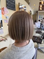 リーガ 荒井店(RIHGA)&nbsp;ハイトーングレイカラー/ショートボブ