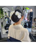 エステラ(ESTELA)&nbsp;袴着付ヘアセット