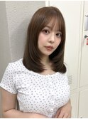 レイヤーカット/ミディアム/ベージュ