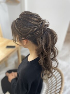 グラムール(Gramour) ハーフアップ