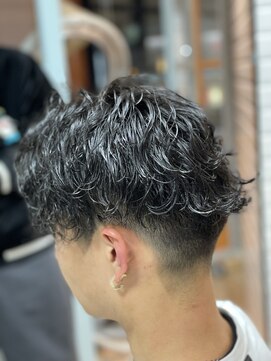 シャイニング ヤマテ(Shining yamate) 波パーマ