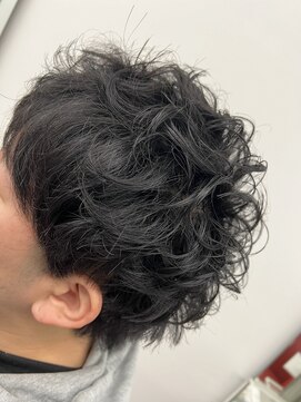 プリュス 名古屋(Plus) メンズカット/メンズパーマ/メンズマッシュ/ニュアンスパーマ