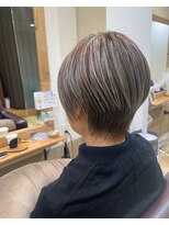 ステラバイケンジ(STELLA by KENJE)&nbsp;脱白髪染めハイライト/白髪ぼかし藤沢/髪質改善ヘッドスパカット