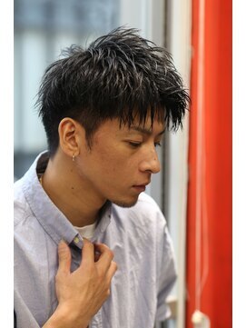 リップス レイ ギンザ(LIPPS Ray GINZA) 横顔がかっこいいソフトツイストショート