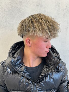 ルースト 西院店(ROOST) パイルツイスト×ゴールドハイライト