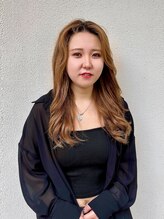 アルターリアン(aL ter LieN) 篠崎 梓