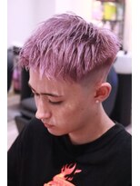 グラッドマンズカットクラブ 立川(GLADMAN'S CUT CLUB)&nbsp;スキンフェードスパイキーショートピンクカラー