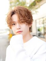 オーシャントーキョー 心斎橋(OCEAN TOKYO WEST)&nbsp;波巻きパーマツイストスパイラルパーマセンターパートウルフ