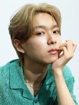 アズ ワン(AS ONE)&nbsp;韓国ヘアコンマバング韓国マッシュセンターパートフェザーパーマ