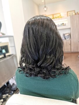 ドゥージングヘアースクラッチ(Dozing Hair Scratch) 韓国風リバースウェーブ