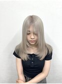 ホワイトベージュ【野村翼】