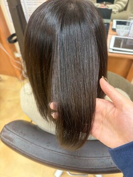 ヒラトヤ 肴町店 髪質改善トリートメント顔周りカットミセスヘア白髪ぼかし