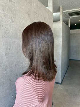 ポリマン 西新井(poliment) 20代30代におすすめ艶髪ベージュ系ブラウン 顔まわりカット