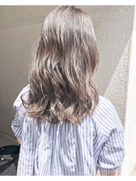 ヘアーアンドアトリエ マール(Hair&Atelier Marl)&nbsp;【Marl】モノクロームベージュのグラデーションカラー♪