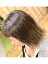 ヘアルームニコ(Hair Room Nico)&nbsp;大人可愛い女性の切りっぱなしボブ