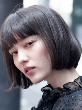 ネオリーブルカ 御茶ノ水店(Neolive Luca) 黒髪ボブ