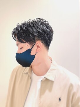 プレミアムバーバー 原宿店(PREMIUM BARBER produce by HIRO GINZA) センターパート×マッシュ×黒髪/原宿/表参道/バーバー/メンズ