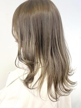 ケーツー心斎橋 クイーンズガーデン バイ ケーツー(K two QUEEN'S GARDEN by K two) 透明感ベージュ*ケアブリーチ*ダブルカラー/心斎橋&難波&なんば