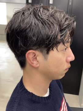 フイ 代々木(Hui) 束感メンズショート/メンズツーブロック/コンマヘア/波巻き