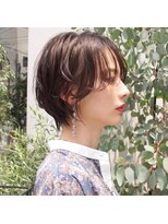 アトリエ フェム(atelier.fem) 柔らかさと丸みのある抜け感ショート