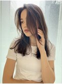 大人可愛い レイヤーロング 顔まわりレイヤー 毛先ワンカール