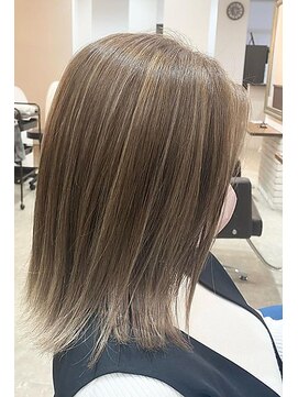 リッシュ ユーカリが丘店(Lish) 【Balayage】