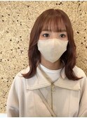 明るめピンクベージュ