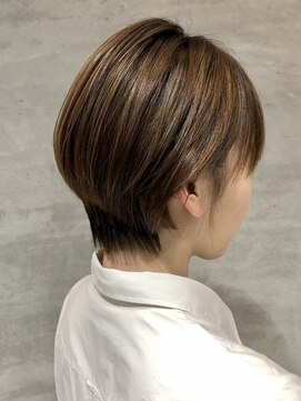 グラム バイ レイエレガンス(glam by REIELEGANCE) 立体感ショート