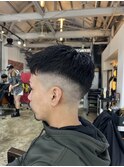 スパイキーショート短髪フェードメンズショート刈り上げビジネス
