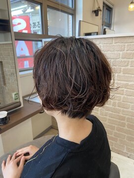 ノリス 幕張(Noris) ショートレイヤーパーマ【20代30代40代】大人可愛い