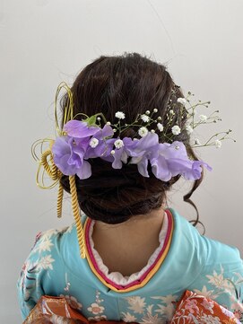 ヘアーアンドメイクアップモパ 卒業式ヘア