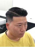 クラシックフェード×サイドパート大人ビジネス刈り上げショート
