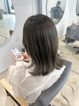 ビーヒアナウ N゜03 金沢駅西店(BE HERE NOW) 髪質改善カラー/オリーブグレージュ