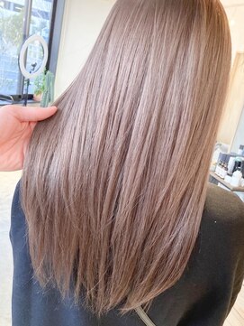 ユニカ(UNIKA) 髪質改善カラー×うるツヤ質感で印象アップ