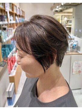 ティエナビューティー(TIENA BEAUTY) ミセスショート