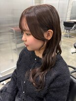 ウィールールピヴォクロス(WE RULE pivot cross)&nbsp;[小顔周りカット×大人波巻き]  耳かけ・結んでもかわいい◎