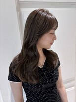 ユイバイラドンナ(Huit by LADONNA) くびれレイヤー/サイドテール/レイヤーショートボブ