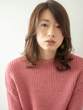 ノイン(noine) さらっと着こなして、お洒落さん。