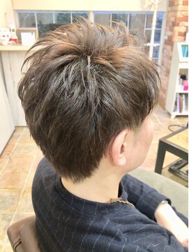 イディール(i:deal) ツーブロック×爽やかショートスタイル