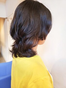 トップヘアー ガーデンヴィラ 安城(Garden Villa) 大人可愛いウルフパーマ、ミディアム/レイヤーロング