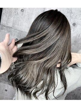 ハク(haku) バレイヤージュ