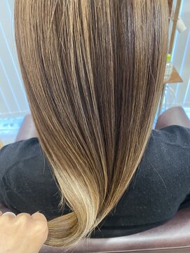 バディヘア ルーツ(BUDDY HAIR ROOTS) 髪質改善トリートメント　リューレントモイスト