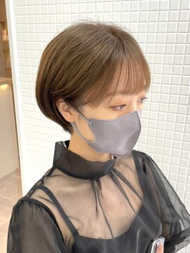 シア 新越谷店(SHEER) 【kenta】耳掛けグレージュボブ