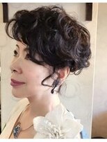 アクアマリン8810 ハチハチイチゼロ(AQUA MARINE 8810) 大人可愛いイメチェンモードヘアダークアッシュチェリーブラウン